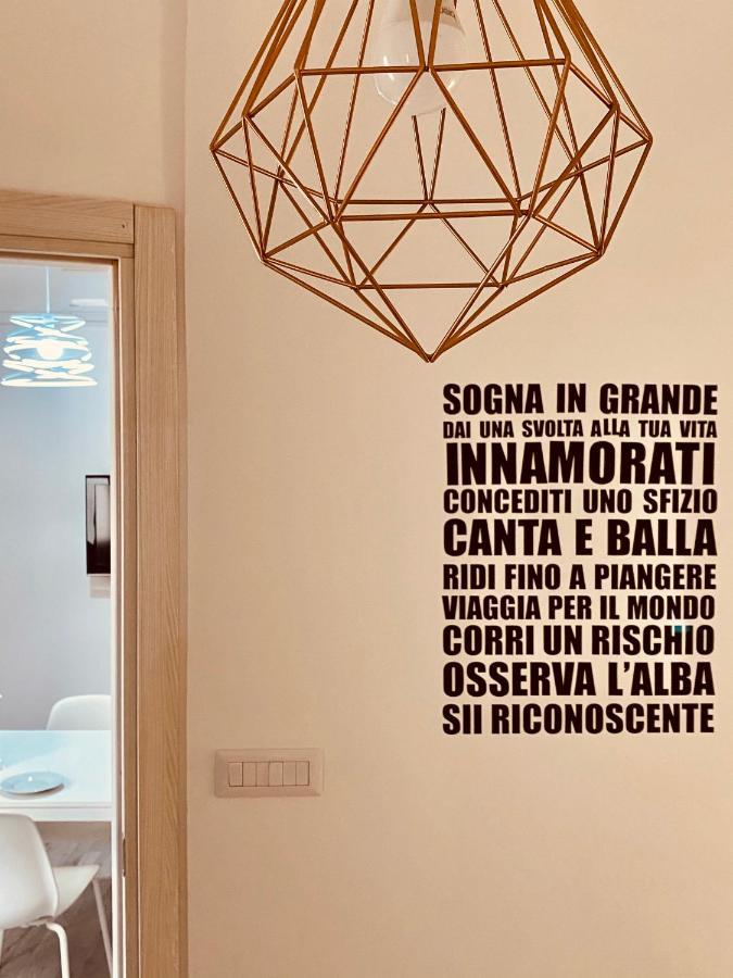 Bobo'S Home Iglesias Luaran gambar